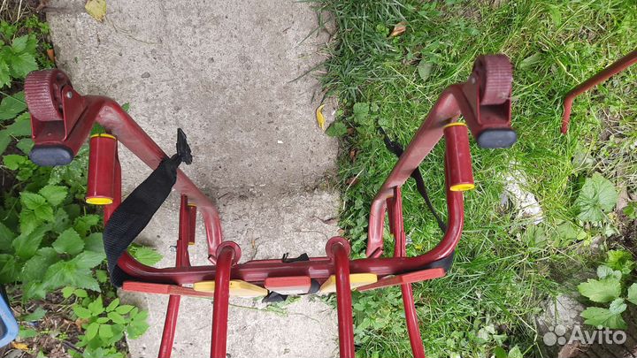 Детские санки с колесами