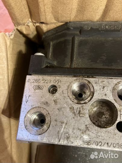 Блок абс Bmw e39 001