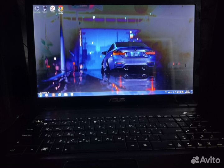 Ноутбук asus