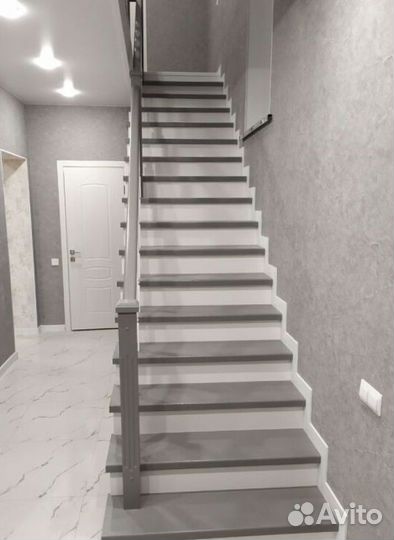 Ступени для лестницы с покраской SLP-4086