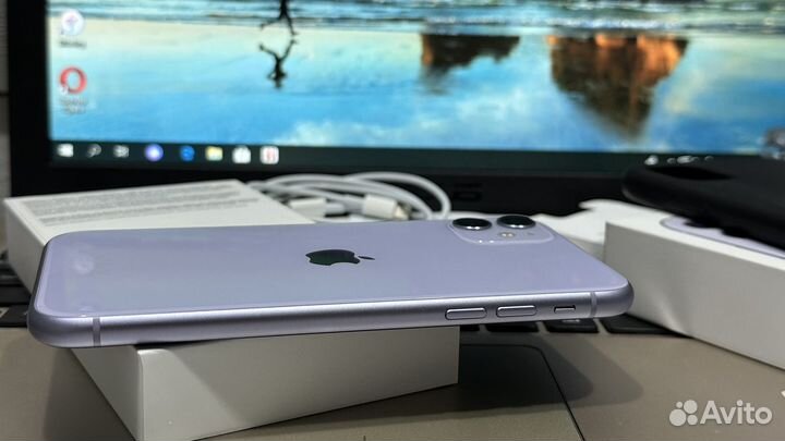 iPhone 11, 128 ГБ