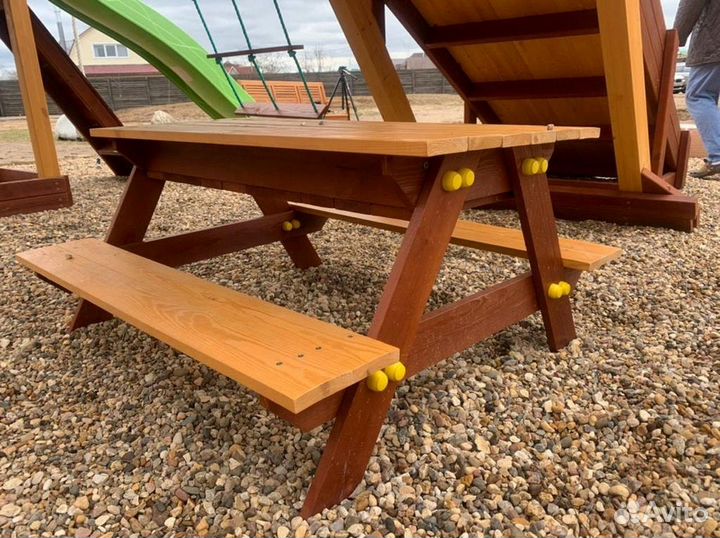 Детский спортивный комплекс с крышей для дачи