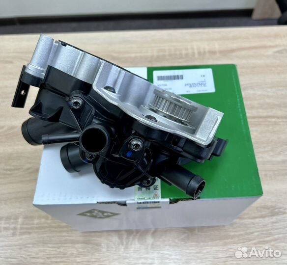 Помпа с термостатом INA 538036310 1.4/1.6