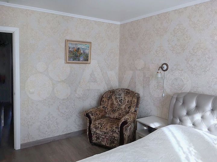 3-к. квартира, 70 м², 1/3 эт.