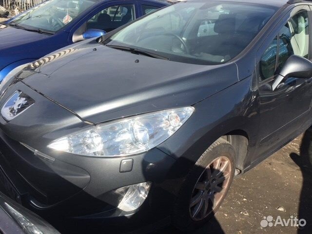 Разбор на запчасти Peugeot 308