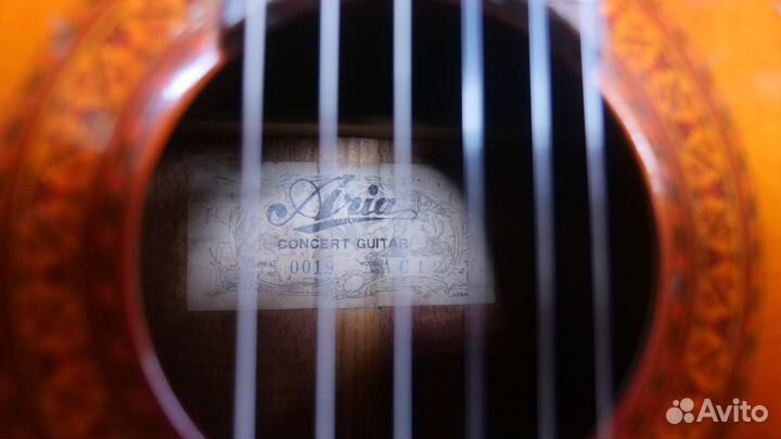 Классика Aria AC12, made in Japan