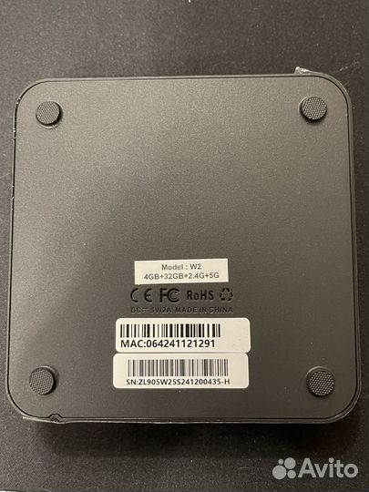 Антроид тв приставка tanix W2 4/32