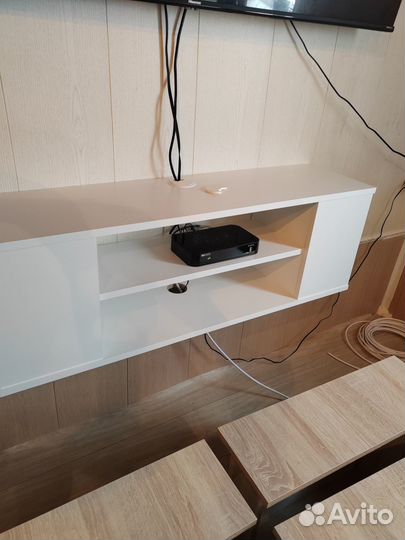 Полка навесная