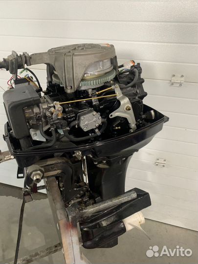 Продам лодочный мотор Tohatsu М40 С