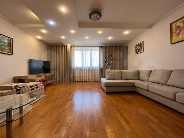 4-к. квартира, 158,7 м², 8/11 эт.