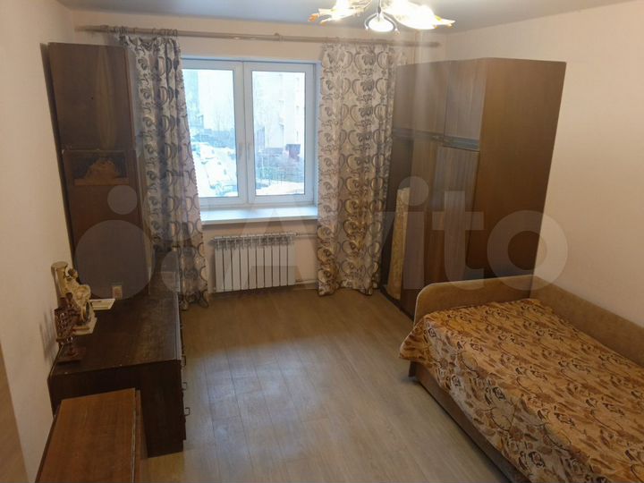 3-к. квартира, 89 м², 3/17 эт.