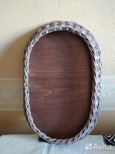 Плетеный поднос