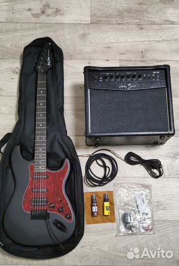 Электрогитара Harley Benton ST-20 + Комбик HB-20R