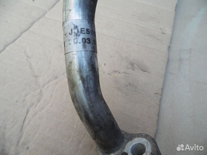 Трубка кондиционера Ленд Ровер Рендж Ровер l322