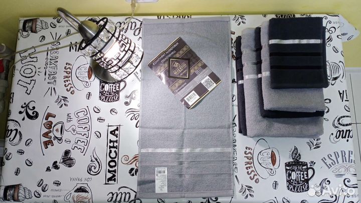 Полотенца махровые комплект