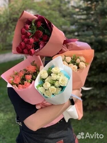 Букет живых цветов из роз