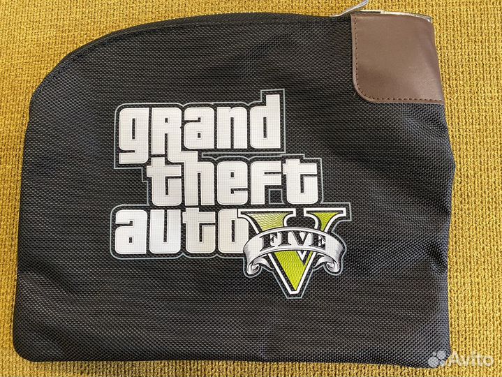 Лут из коллекционных изданий видеоигр