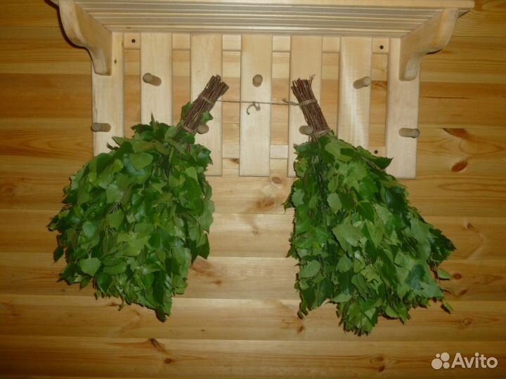 Березовые веники в сетке 2023