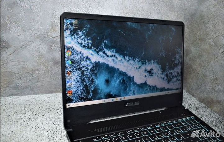 Игровой ноутбук Asus на Ryzen 5 3550H RX 560X 16GB