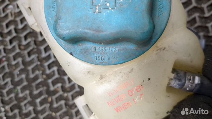 Бачок расширительный Volvo XC70, 2007