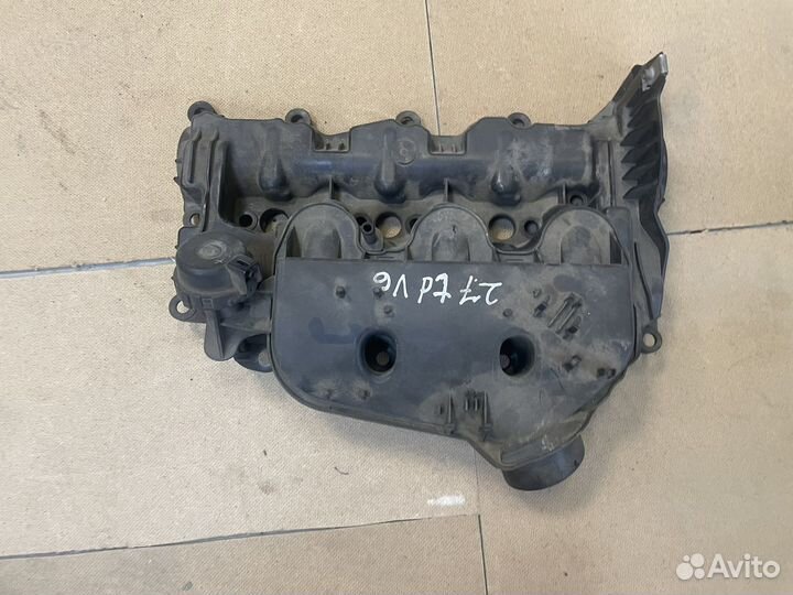 Крышка клапанная Jaguar XJ X351