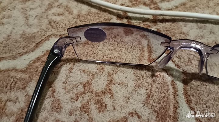 Очки с диоптриями 2.5