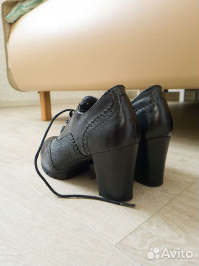 Ботильоны 37 натуральная кожа новые