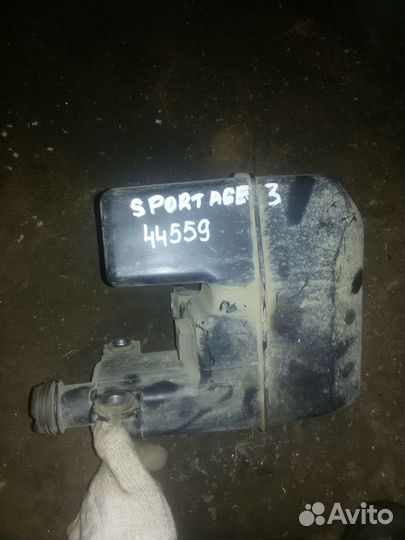 Резонатор воздушного фильтра Kia Sportage 3 2010