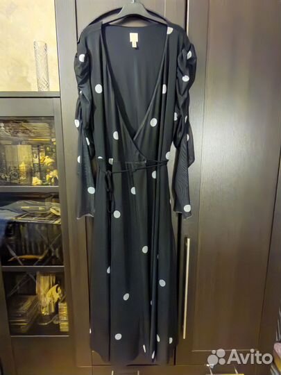 Платье H&M, 52