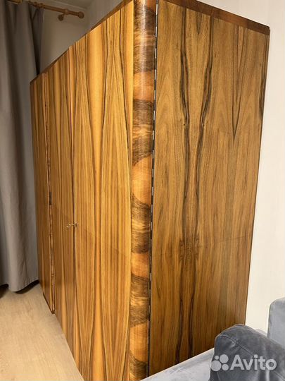 Шкаф винтаж