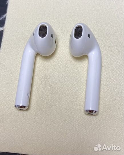 Apple air pods 2