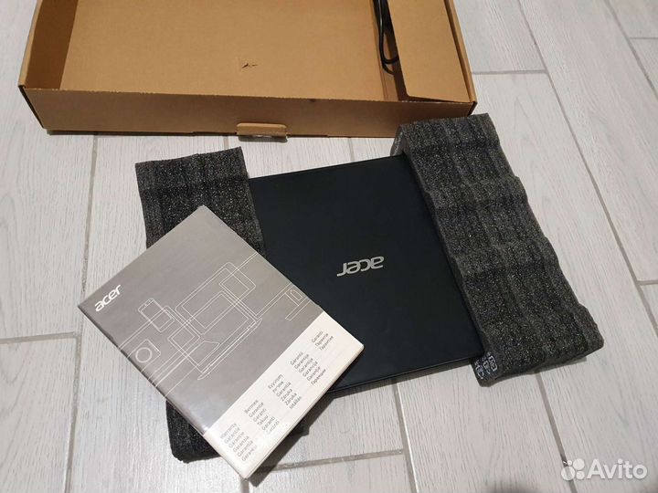 Мощный, Ryzen 5. озу 12гб. Видеокарта 4гб