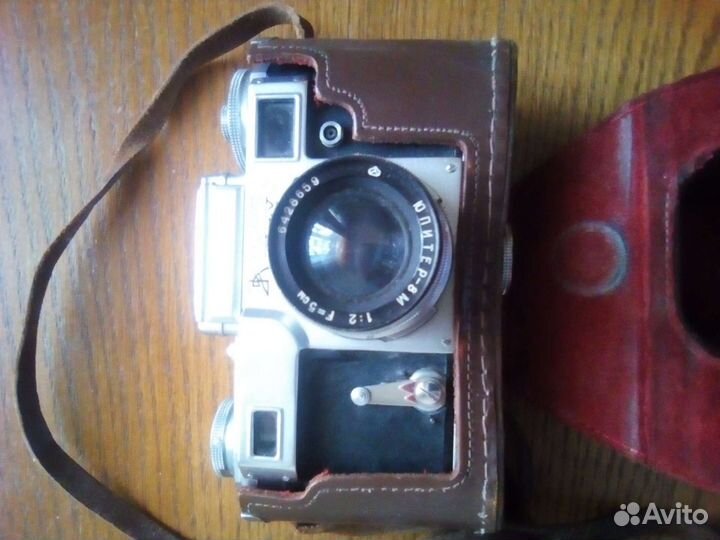 Пленочный фотоаппарат Киев 4