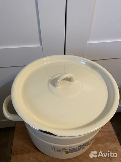 Эмалированная кастрюля 6 литров