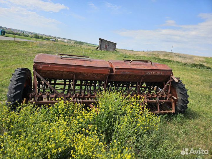 Сеялка Красная Звезда СЗТ-3.6А, 1994