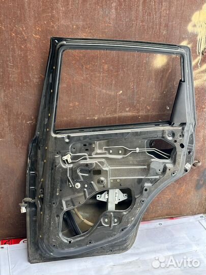 Дверь задняя правая Chevrolet Aveo T255 дефект