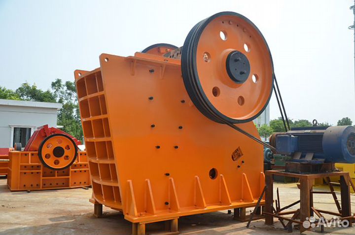 Щековая дробилка PE 900х1200 с эл. двигателем