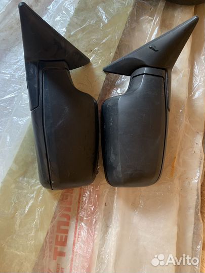 Продам бампер,зеркала, фонари задние на приору 1