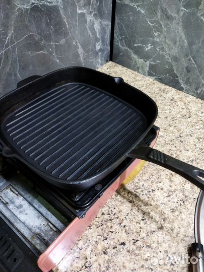 Чугунная сковорода гриль