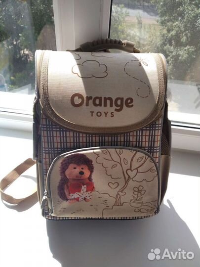 Школьный рюкзак