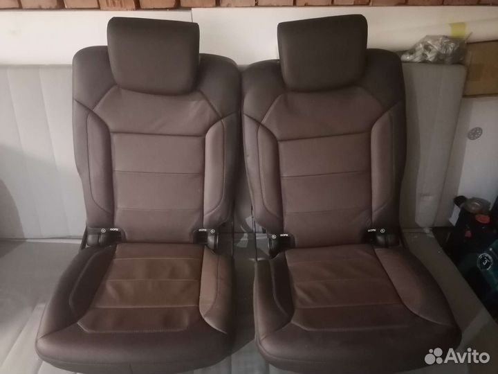 Сиденья второй и третий ряд Mercedes X166 GLS