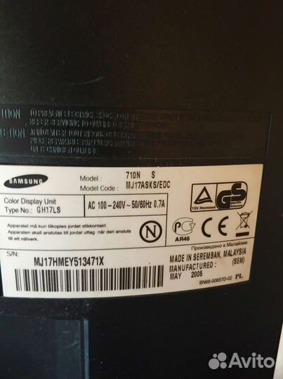 Монитор Samsung