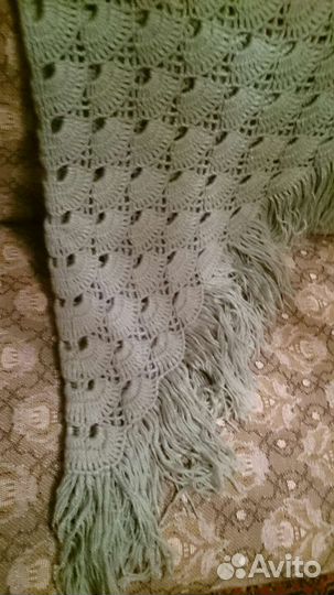 Шерстяная шаль