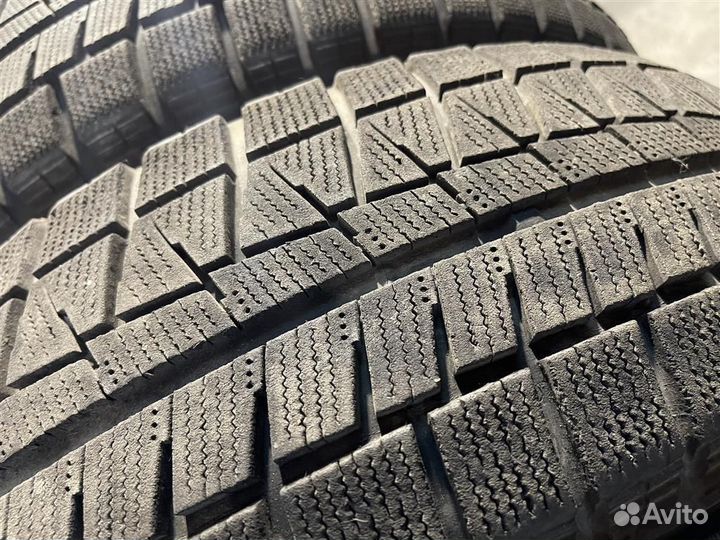 Bridgestone Blizzak Revo GZ 205/60 R16 92Q