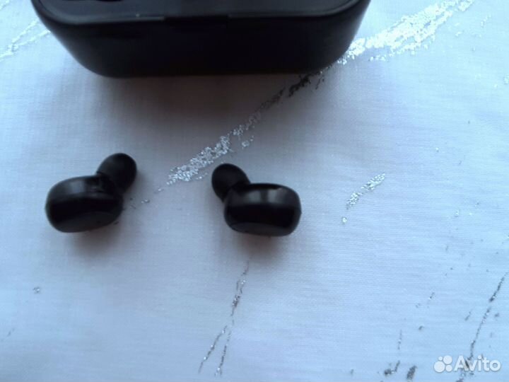 Беспроводные наушники