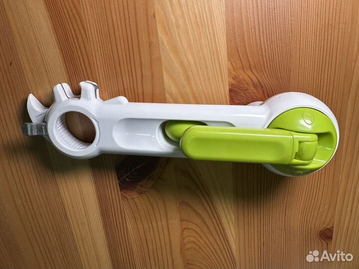 Овощечистка и многофункциональная открывашка