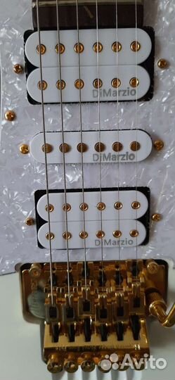 Электрогитара