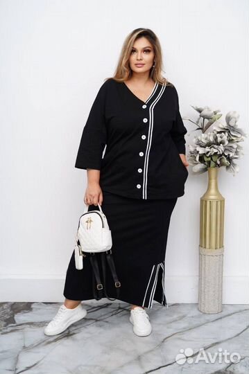 Костюм двойка с юбкой 54,56,58