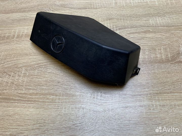 Крышка двигателя MB S-Class W140