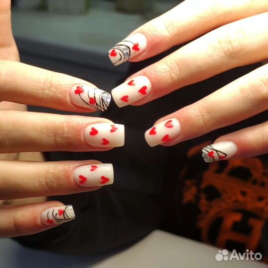 Наращивание ногтей на дому